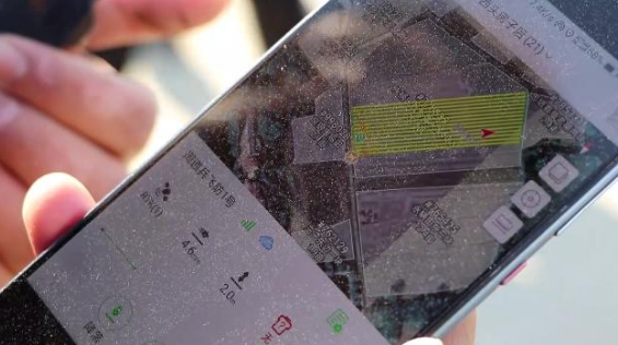 植保無人機(jī)走進(jìn)尋常百姓家 無人機(jī)省時(shí)省力好幫(圖2) 植保無人機(jī)